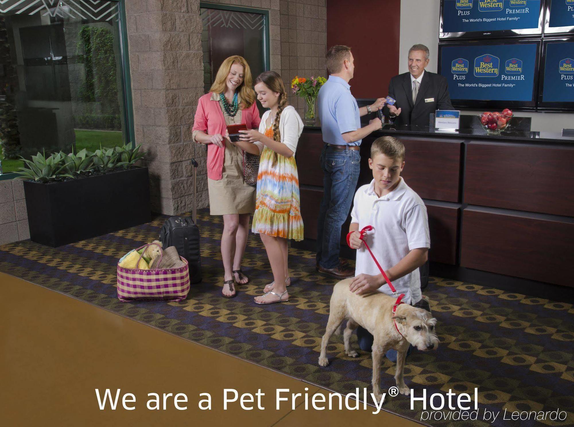 קרוויל Best Western Sunday House Inn מראה חיצוני תמונה